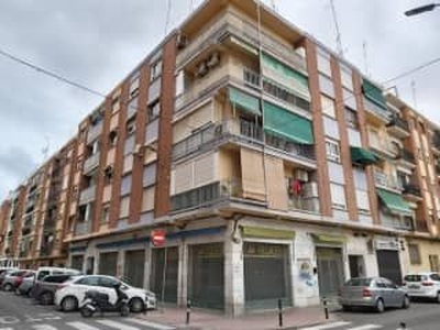 Local en venta en Burjassot de 87 m²