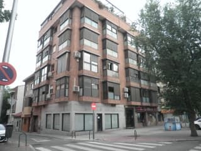 Local en venta en Madrid de 84 m²