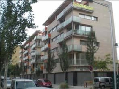 Local en venta en Sant Adrià De Besòs de 65 m²