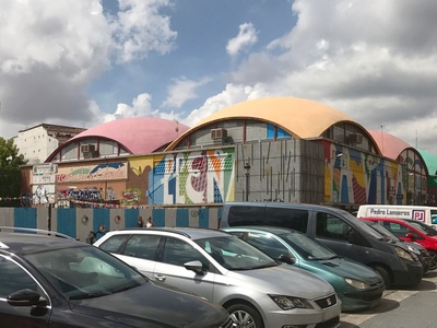 Mercado de la Cebada, Plaza Cebada, 17