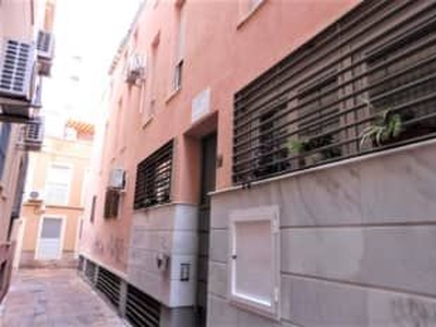 Piso en venta en Almería de 85 m²