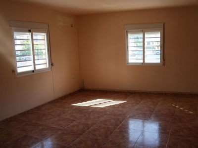 Piso en venta en Pinos Puente de 364 m²