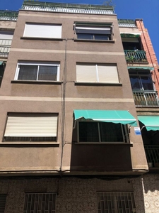 Piso en venta en Sant Boi De Llobregat de 74 m²