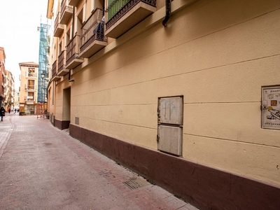 Piso en venta en Zaragoza de 325 m²