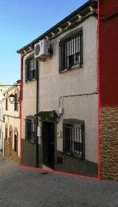 Unifamiliar en venta en Jaén de 93 m²