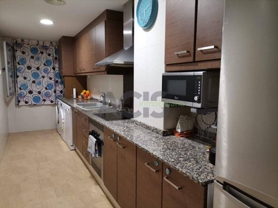 Venta Piso L'Alcúdia. Piso de tres habitaciones Buen estado planta baja