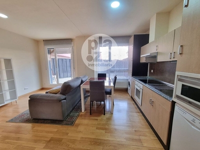 Alquiler de piso en AVE - Villimar de 1 habitación con terraza y muebles