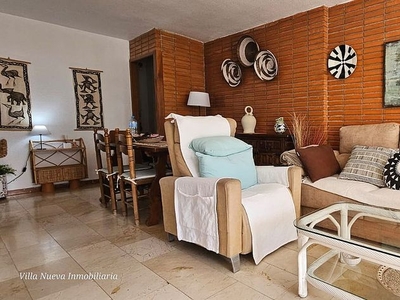 Alquiler de piso en avenida De la Costa Blanca de 2 habitaciones con terraza y piscina