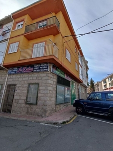Alquiler de piso en calle Garcia del Real de 2 habitaciones con terraza y muebles