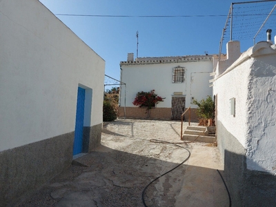 Casa en venta en Sorbas, Almería