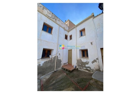 Casa en venta en Urrácal, Almería