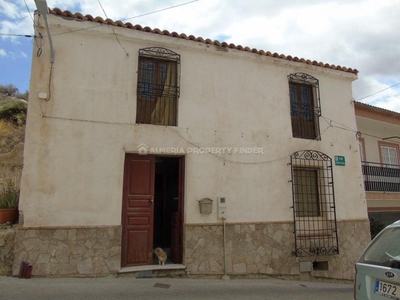 Casa en venta en Zurgena, Almería