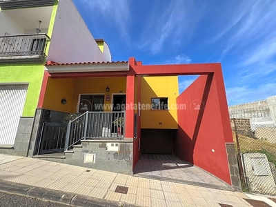 Chalet en venta en Buenavista del Norte, Tenerife