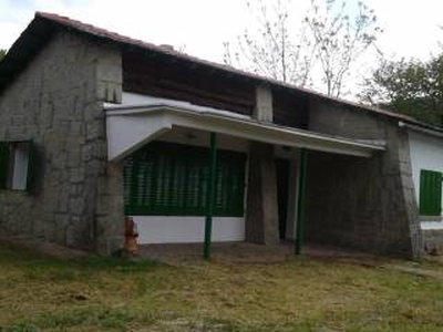 Chalet Paseo de la Antigua, Robledo de Chavela