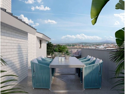 Dúplex en venta en calle Pau Casals de 3 habitaciones con terraza y piscina