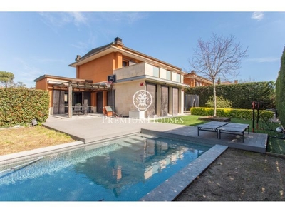 Espectacular casa en Vallromanes con piscina