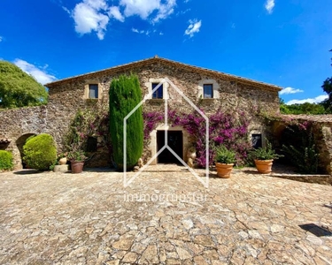 Finca/Casa Rural en venta en Vall-llobrega, Girona