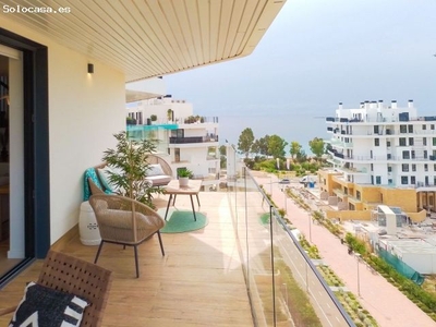 Impresionante ático dúplex en un residencial en primera línea de playa en Villajoyosa