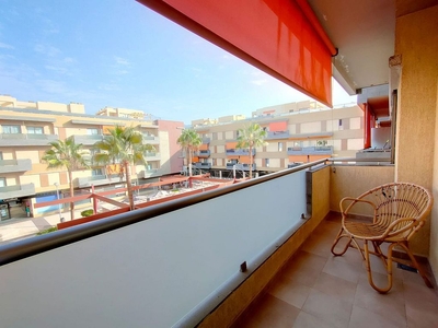 Piso en alquiler en Alcalá de 1 habitación con terraza y piscina