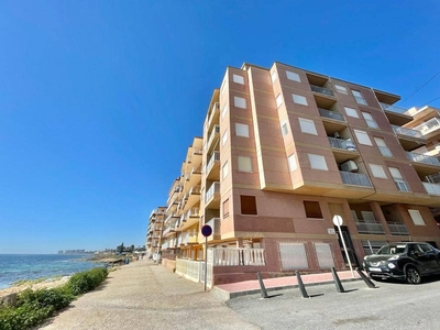 Apartamento en venta en Playa de los Náufragos, Torrevieja, Alicante