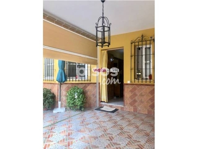 Casa adosada en venta en Mairena del Alcor