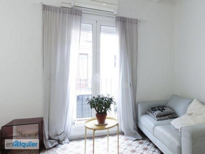 Elegante apartamento estudio en alquiler cerca del metro en el centro de Ciutat Vella