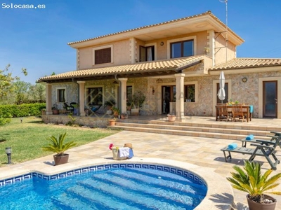 Finca Rústica con casa en venta en Alcudia, Mallorca