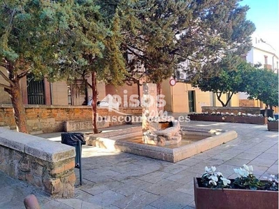 Casa adosada en venta en La Magdalena