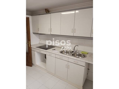 Piso en alquiler en Calle Imperial, 31 en Delicias-Prosperidad-Rollo-Puente Ladrillo por 650 €/mes