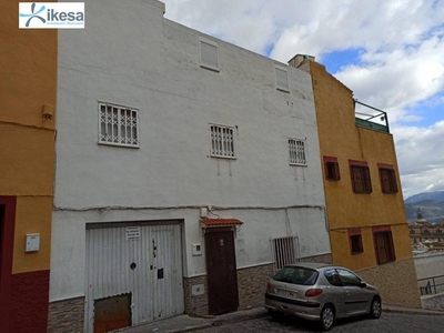 Venta Casa unifamiliar Jaén. Con terraza 237 m²