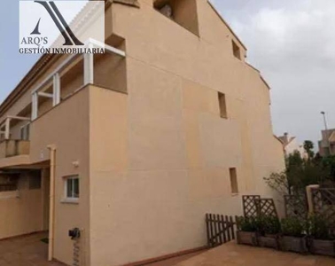 Alquiler Casa unifamiliar El Campello. Con terraza 250 m²