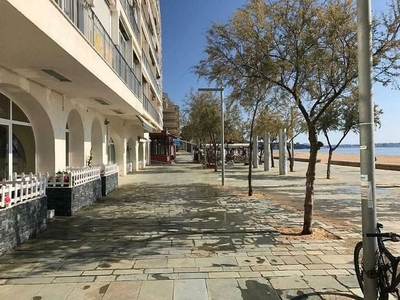 Alquiler de piso en Platja Llarga de 1 habitación con piscina y muebles