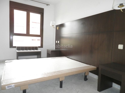 Alquiler piso en calle del noray 10 piso con ascensor, parking, calefacción y aire acondicionado en Madrid
