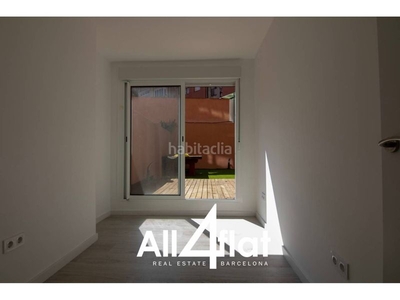 Alquiler piso Sant Antoni, piso a estrenar de 90 m²+56m² de terraza, dos baños completos , 3 habitaciones, finca con ascensor en Barcelona