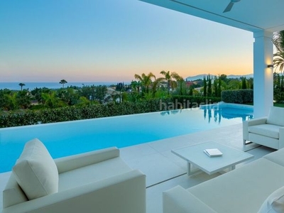 Casa villa de lujo moderna en nagüeles en Sierra Blanca Marbella
