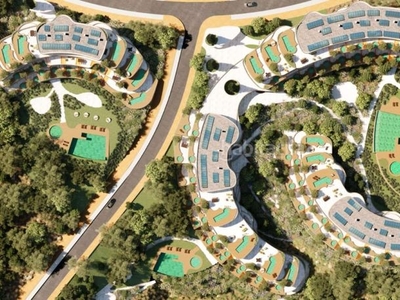 Piso con 3 habitaciones con ascensor, parking, piscina, aire acondicionado y vistas al mar en Fuengirola