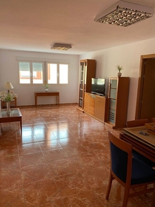 Piso en alquiler en La Cañada-Costacabana-Loma Cabrera-El Alquián de 3 habitaciones con garaje y muebles