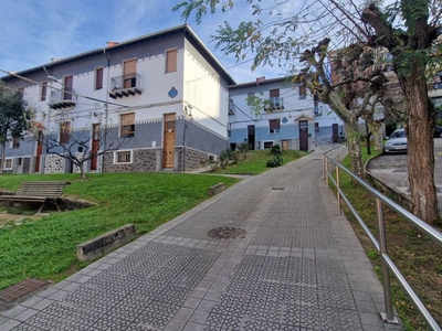Venta Casa adosada en Ignacio Miranda 30 Bilbao. 90 m²