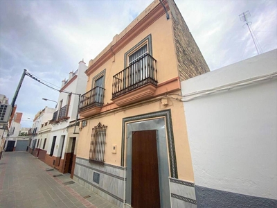 Venta Casa unifamiliar en velazquez Los Palacios y Villafranca. Con balcón 115 m²