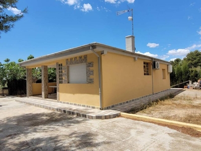 Venta Casa unifamiliar Llíria. Con terraza 90 m²