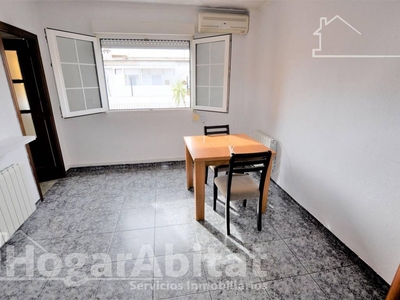 Venta Piso Albalat dels Sorells. Piso de tres habitaciones Primera planta