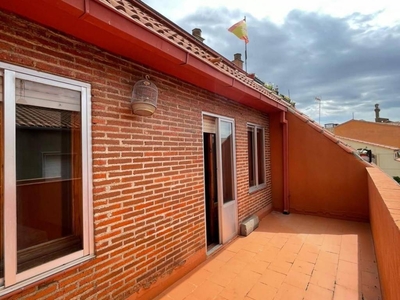 Venta Piso en Calle Hospital 9. Alba de Tormes. Muy buen estado segunda planta con balcón calefacción central