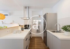 Alquiler piso apartamento de alquiler temporal de 2 habitaciones dobles en zona céntrica en Barcelona