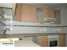 Alquiler Piso Valdepeñas. Piso de dos habitaciones Buen estado