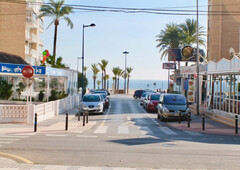 Apartamento al lado de Hotel Delfín a dos pasos de Playa Poniente.