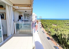 ¡ Apartamento con espectaculares vistas en la zona Puerto de Guardamar del Segura!