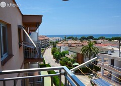 Apartamento con vistas al mar en venta en Cambrils REF. 2056