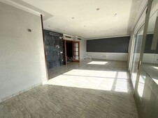 Apartamento en venta en centre, 5 dormitorios. en Santa Cristina d´Aro