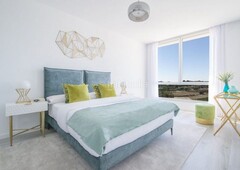Casa adosada nueva promoción de casas adosadas de 3 dormitorios en la nueva milla de oro en Estepona