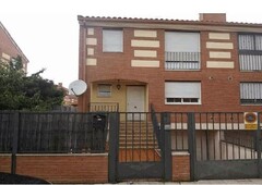 Casa en C/ Alto Tajo, Alovera (Guadalajara)
